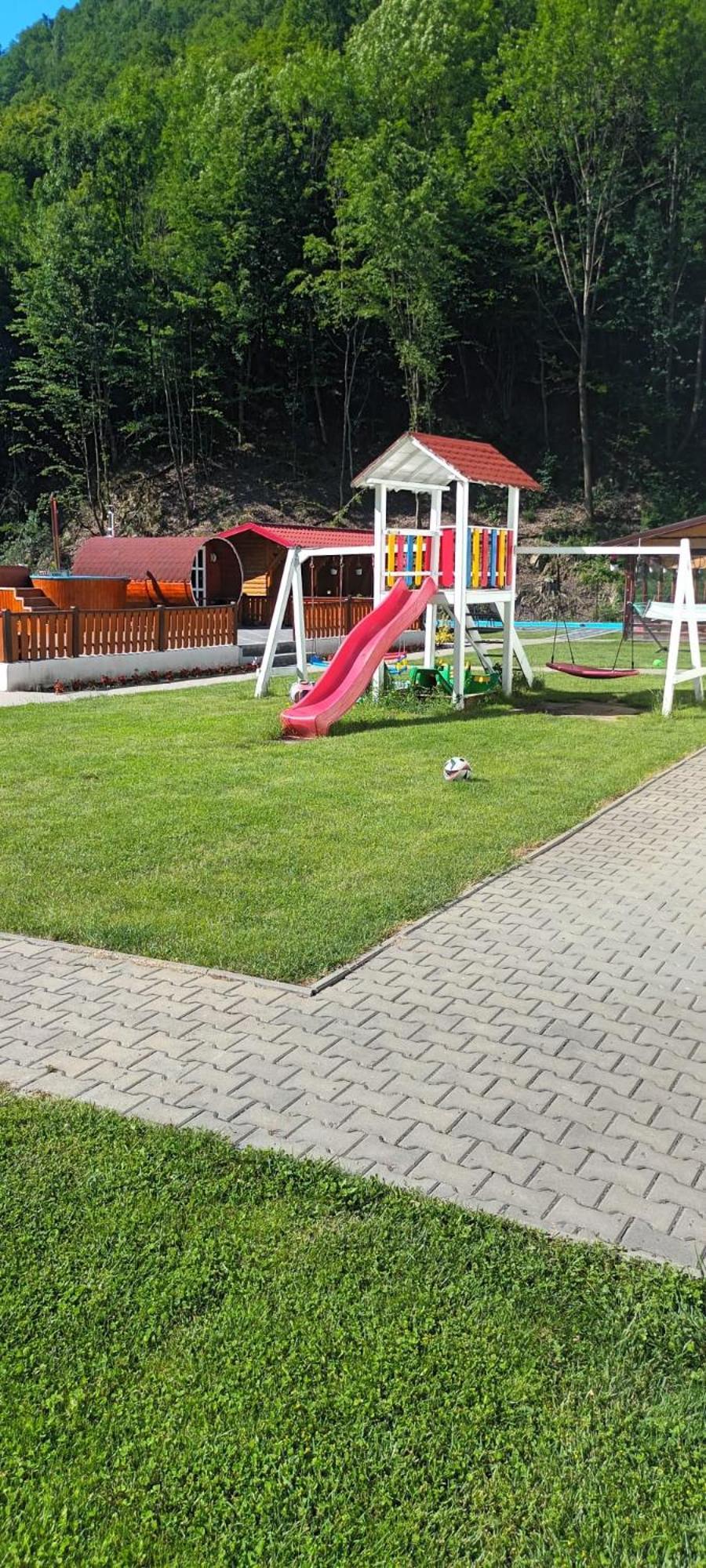 Pensiunea Casa David Şugag Exteriör bild