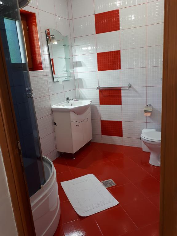 Pensiunea Casa David Şugag Exteriör bild